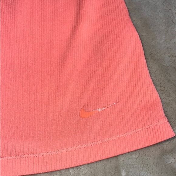 Nike Orange Sleeveless Fitted Backless Tank Top - Picture 2 of 8